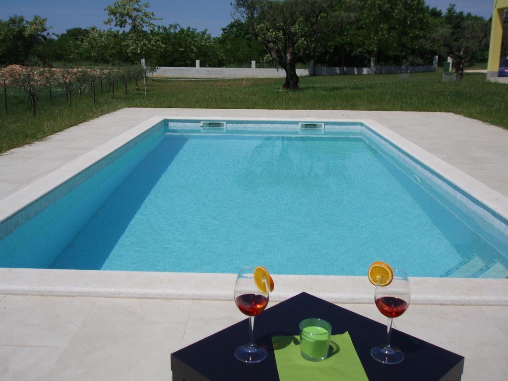 Villanova Apartments Porec Exterior photo